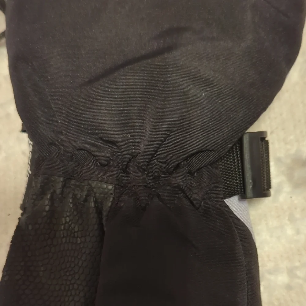 2 Sets Of Small Snow Gloves, 1 Black & Gray Winter, 1 Al